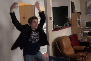 1422125038079893300.gif