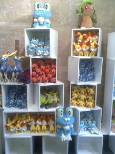 Pokémon center et ses articles, stands ect... (à éditer) 1401880739066582000