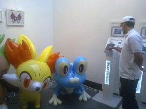 Pokémon center et ses articles, stands ect... (à éditer) 1401882035010693300